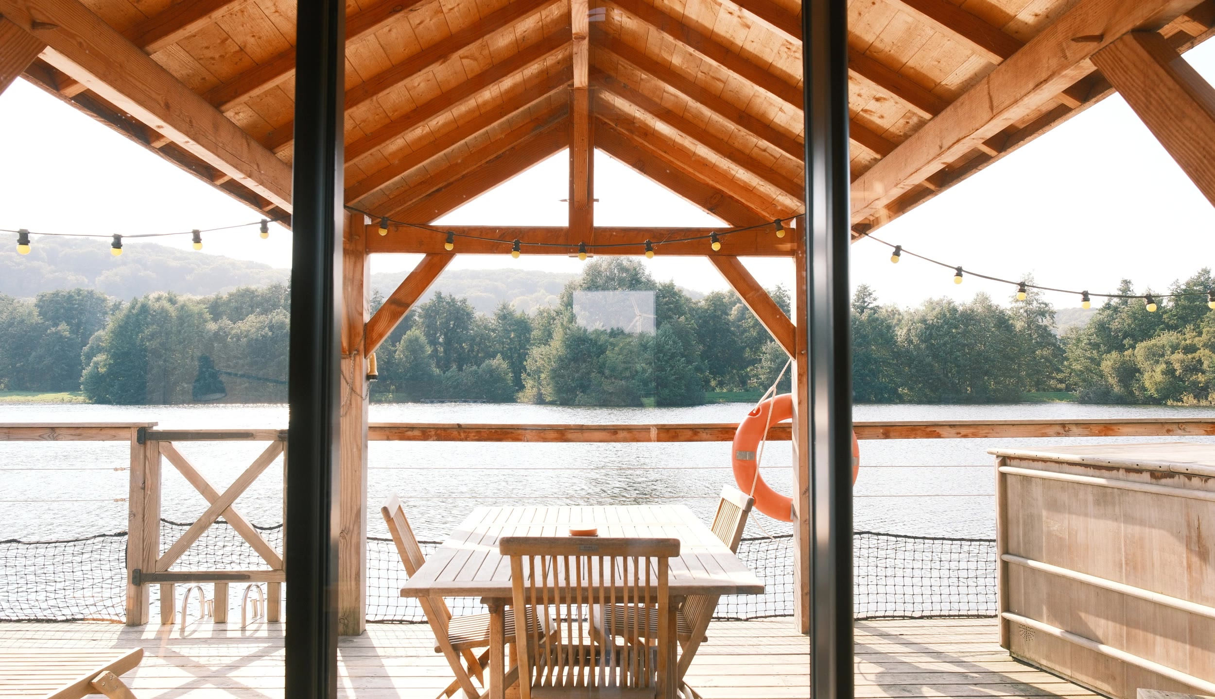 Photo 4/6 — Cabane sur l'eau « Cabane sur l’eau LieuDieu à Beauchamps » à Beauchamps Somme