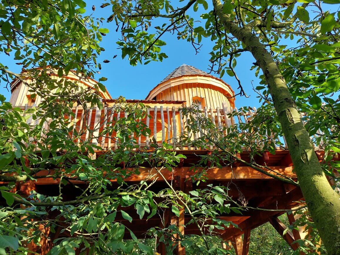 Château « Cabane Médiévale Vercornoix à Saint-Jean-en-Royans » — Saint-Jean-en-Royans (Drôme)