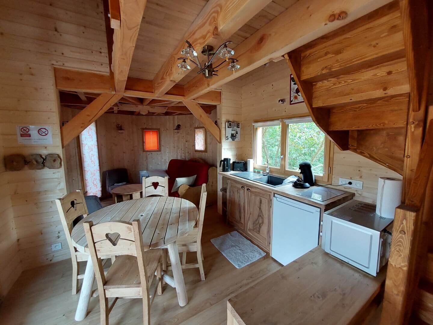Photo 5/8 — Château « Cabane Médiévale Vercornoix à Saint-Jean-en-Royans » à Saint-Jean-en-Royans Drôme